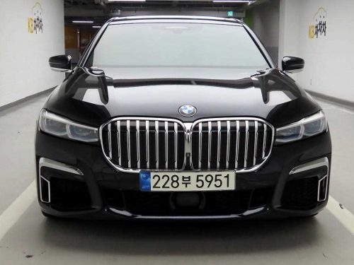 BMW 7시리즈 (G70) 740i sDrive 디자인퓨어 엑셀런스 사진 2