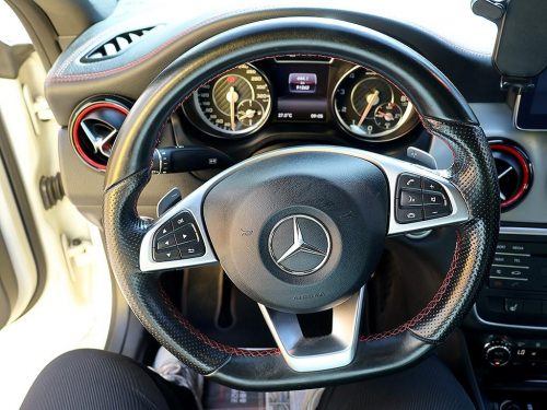 벤츠 CLA클래스 CLA 45 AMG 4MATIC 사진 8