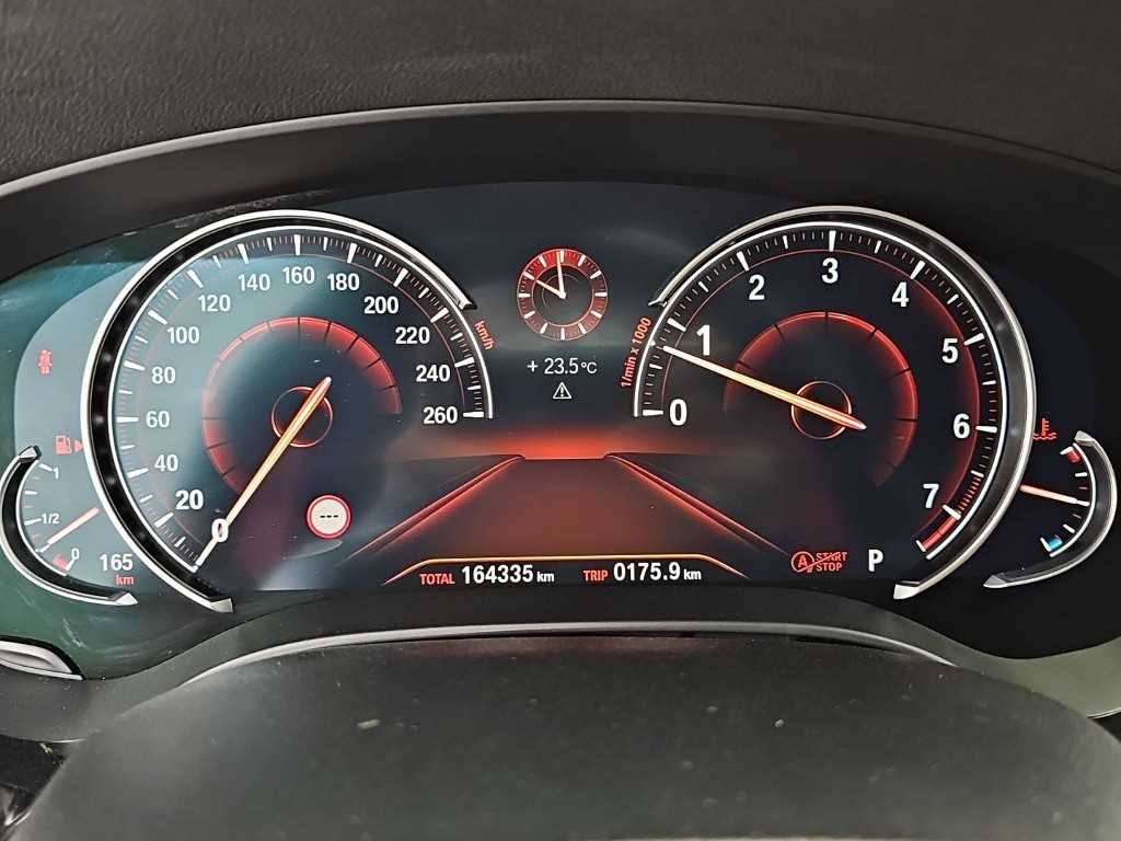 BMW 5시리즈 (G30) 530i M 스포츠 플러스 사진 6