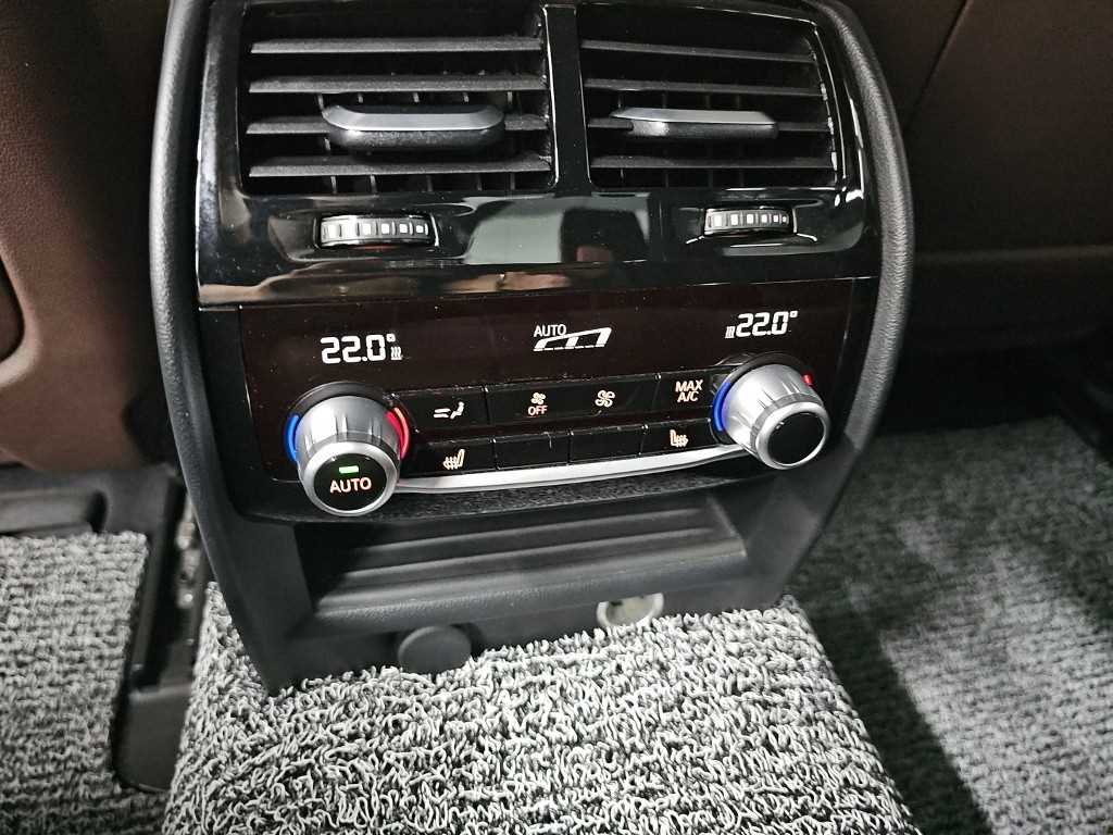 BMW 5시리즈 (G30) 530i M 스포츠 플러스 사진 13