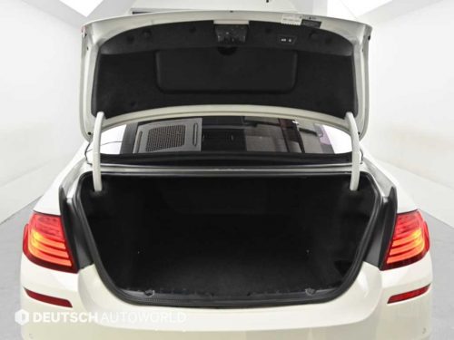 BMW 5시리즈 (F10) 520d xDrive M 에어로다이나믹 사진 19