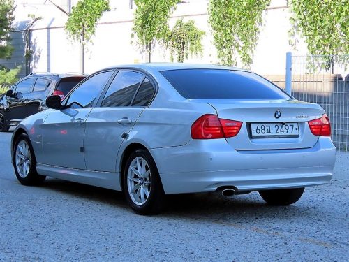 BMW 3시리즈 (E90) 320i 세단 사진 3