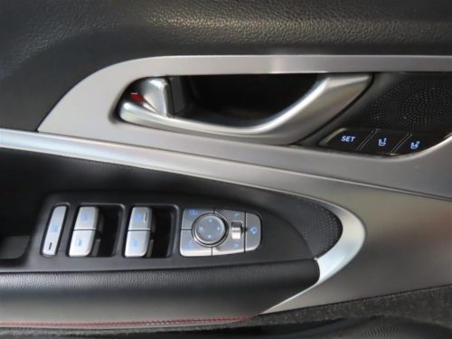 제네시스 G70 3.3T 스포츠 AWD 사진 12