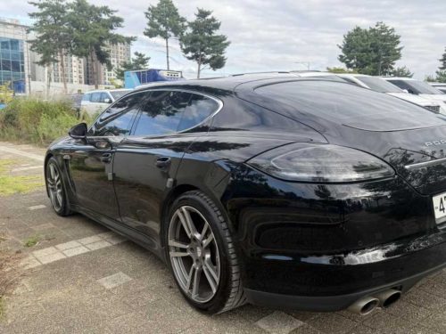 포르쉐 파나메라 4.8 S 사진 6