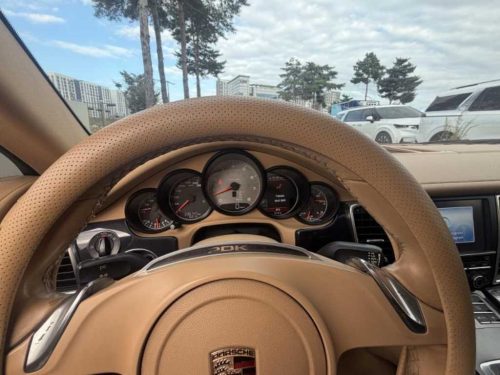 포르쉐 파나메라 4.8 S 사진 10