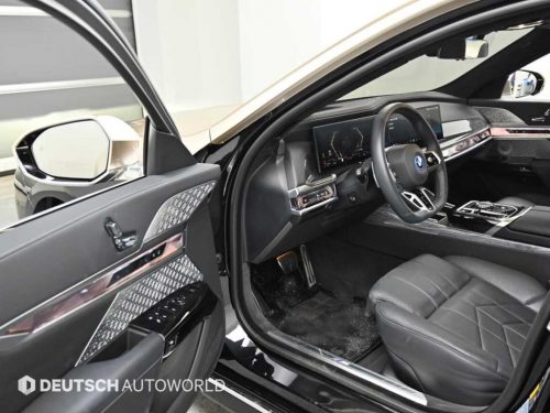 BMW 7시리즈 (G70) 750e xDrive M 스포츠 사진 11