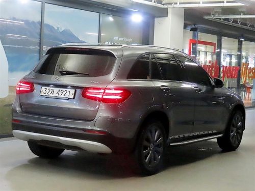 벤츠 GLC클래스 X253 GLC 350 e 4MATIC 사진 4