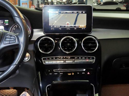 벤츠 GLC클래스 X253 GLC 350 e 4MATIC 사진 11