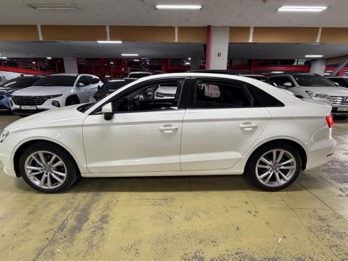아우디 뉴 A3 35 TDI 다이나믹 사진 3