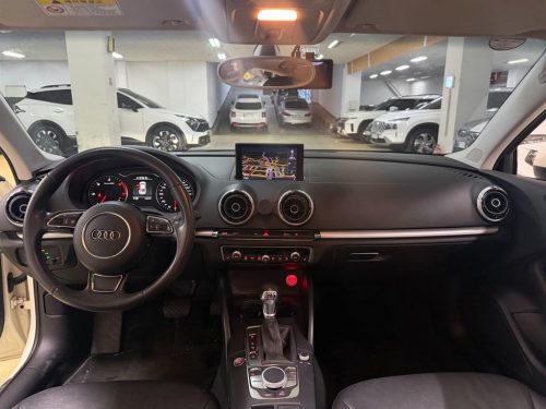아우디 뉴 A3 35 TDI 다이나믹 사진 9
