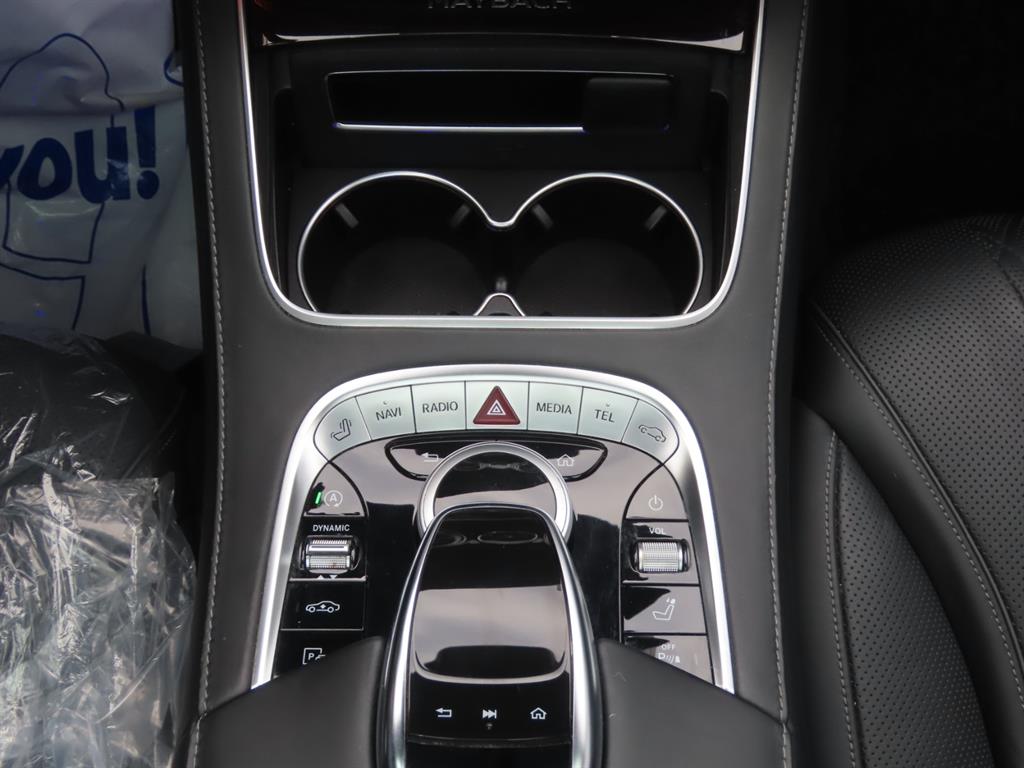 벤츠 S클래스-W222 마이바흐 S 560 4MATIC 사진 13