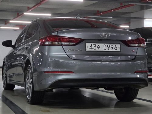 현대 아반떼 AD 1.6 GDI 프리미엄 사진 6