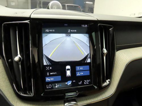 볼보 XC60(2세대) D5 AWD 인스크립션 사진 14