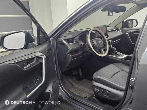 토요타 RAV4(5세대) 2.5 4WD 하이브리드 LTD 사진 11