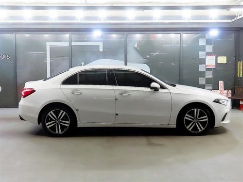 벤츠 A클래스 W177 A220 세단 사진 3
