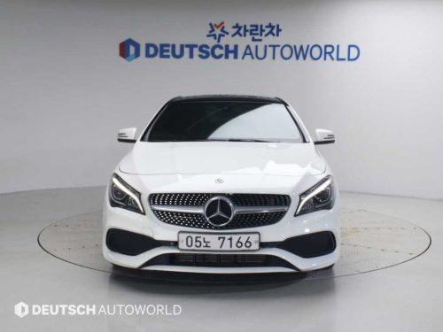 벤츠 CLA클래스 CLA 220 AMG LINE 사진 3
