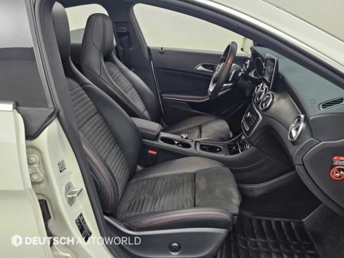벤츠 CLA클래스 CLA 220 AMG LINE 사진 10