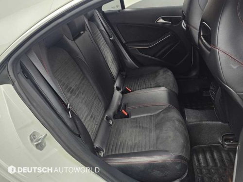 벤츠 CLA클래스 CLA 220 AMG LINE 사진 12