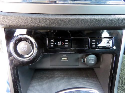 KG모빌리티(쌍용) 뷰티풀코란도 2WD 가솔린 1.5 C7 사진 13