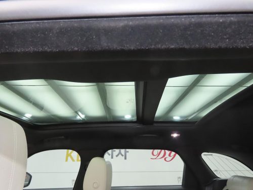 랜드로버 레인지로버 벨라 3.0 D300 R-다이나믹 SE 사진 16