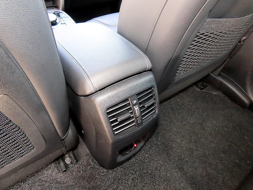 Vehiclephoto 17