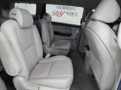 기아 더 뉴 카니발 디젤 9인승 프레스티지 사진 7