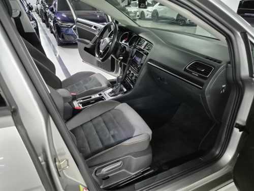 폭스바겐 골프 7세대 2.0 TDI 사진 11
