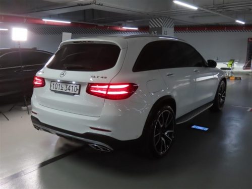 벤츠 GLC클래스 X253 AMG GLC 43 4MATIC 사진 3