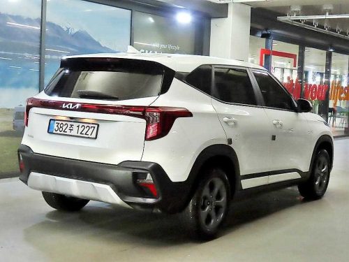 기아 더 뉴 셀토스 가솔린 1.6 터보 2WD 사진 4