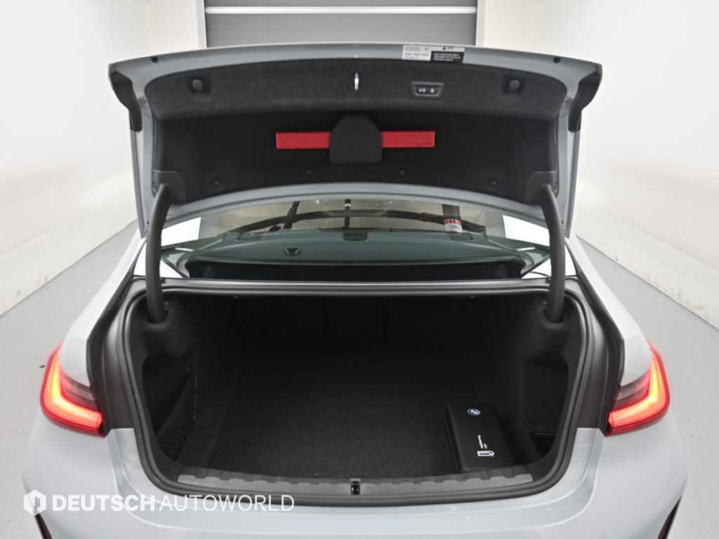 BMW M3 (G80) 컴패티션 사진 20