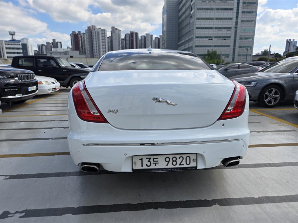 차량사진 4