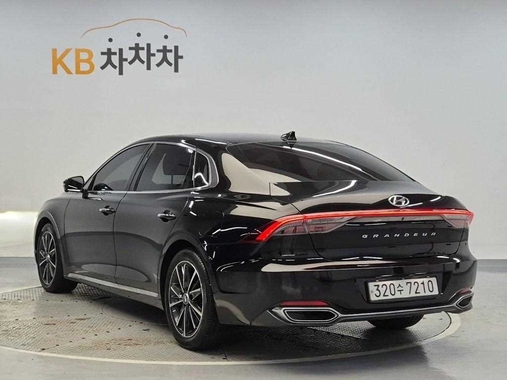 차량사진 2