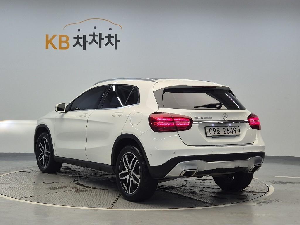 차량사진 2