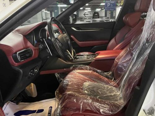 마세라티 르반떼 3.0 AWD 사진 12