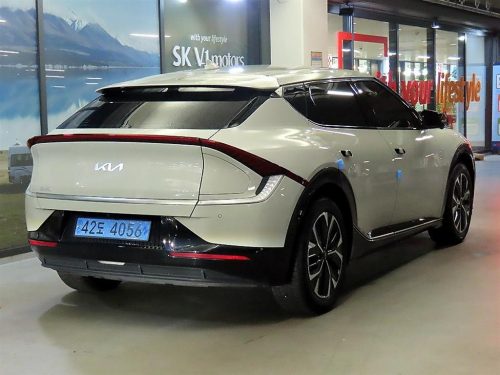 기아 EV6 롱레인지 AWD 사진 모두보기