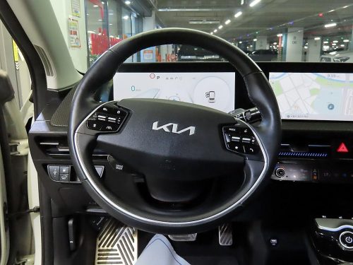 기아 EV6 롱레인지 AWD 사진 8