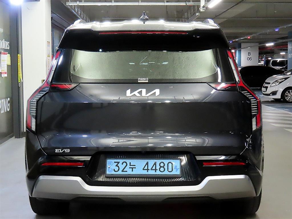기아 EV9 롱레인지 4WD 사진 5
