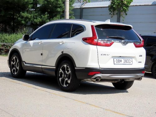 혼다 CR-V 5세대 1.5 투어링 4WD 사진 3
