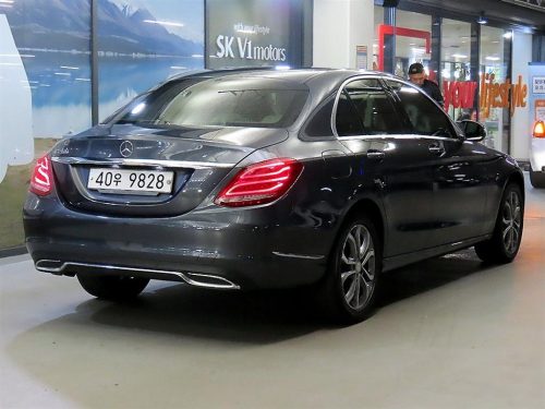 벤츠 C클래스 W205 C200 아방가르드 사진 모두보기