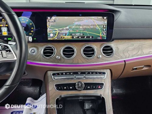 벤츠 E-클래스 W213 E300e 4MATIC 익스클루시브 사진 14