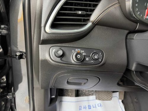 쉐보레 더뉴트랙스 가솔린 1.4 프리미어 사진 17