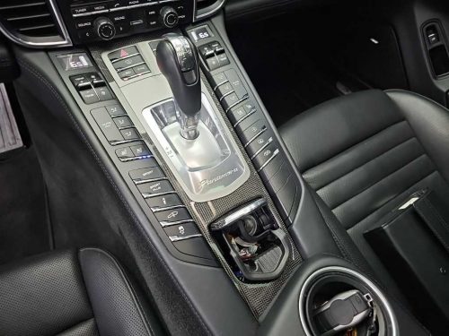 포르쉐 파나메라 4.8 GTS 사진 8