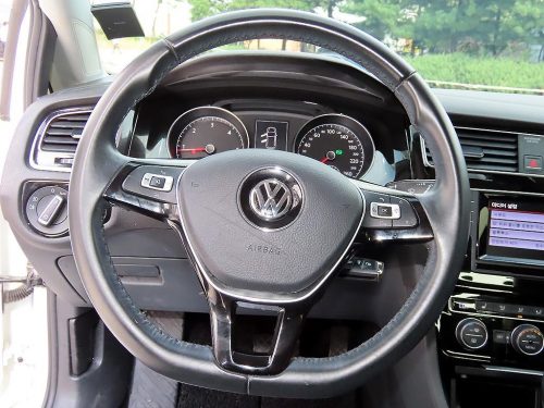 폭스바겐 골프 7세대 2.0 TDI 사진 8