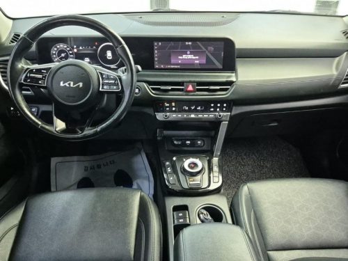 Kia The New Seltos Gasoline 2.0 2WD Signature View All Photos