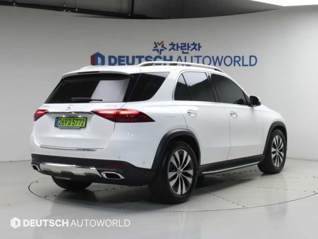 차량사진 2