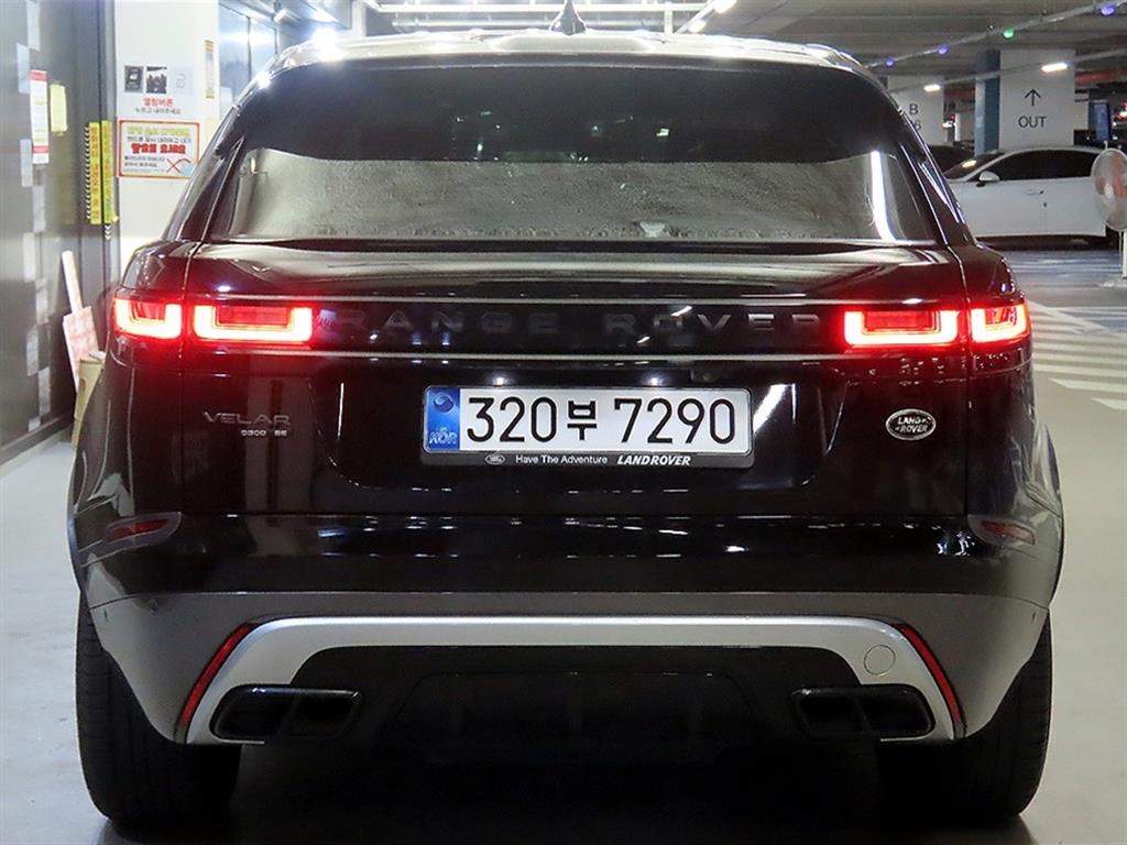 랜드로버 레인지로버 벨라 3.0 D300 R-다이나믹 HSE 사진 5