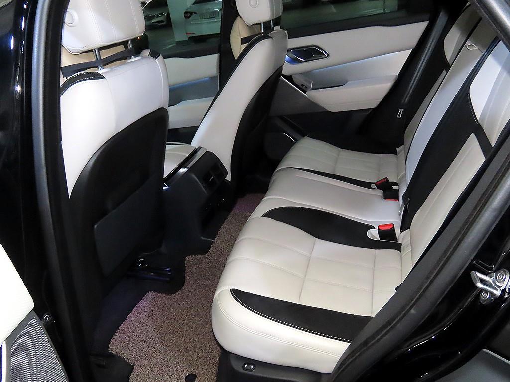 랜드로버 레인지로버 벨라 3.0 D300 R-다이나믹 HSE 사진 7