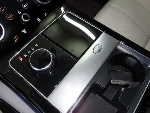 랜드로버 레인지로버 벨라 3.0 D300 R-다이나믹 SE 사진 12