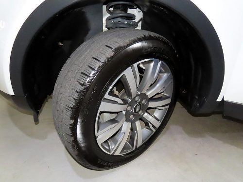 랜드로버 디스커버리 스포츠 2.0 TD4 SE 사진 20