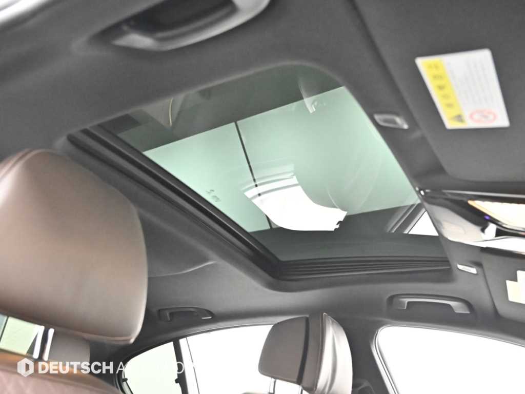 BMW 5시리즈 (G30) 520d xDrive M 스포츠 플러스 사진 18